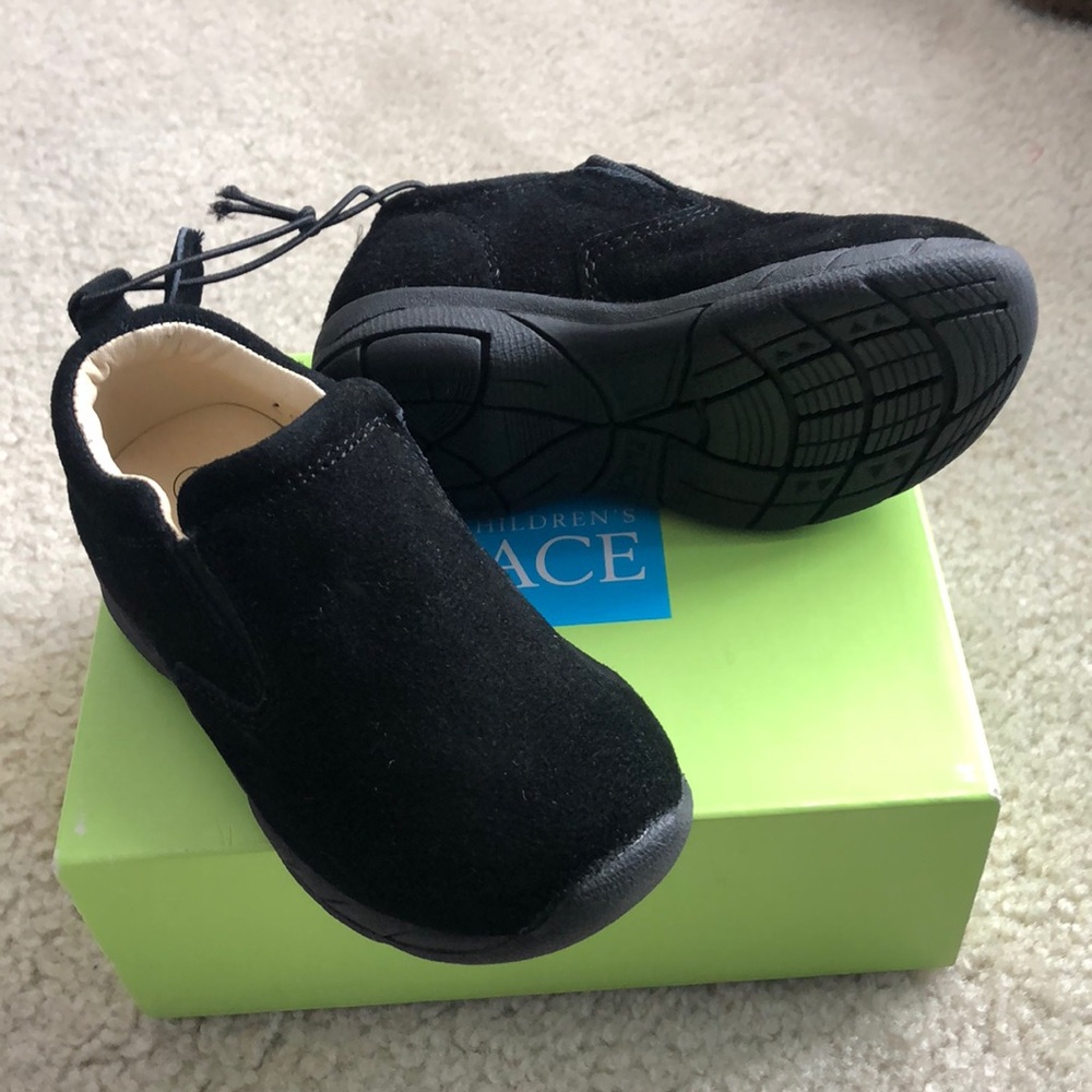 The Children’s place Black suede slip on casual